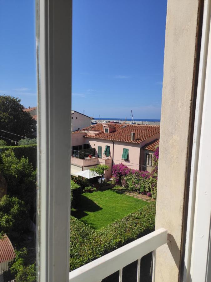 Hotel Imperia Marciana Marina  Buitenkant foto