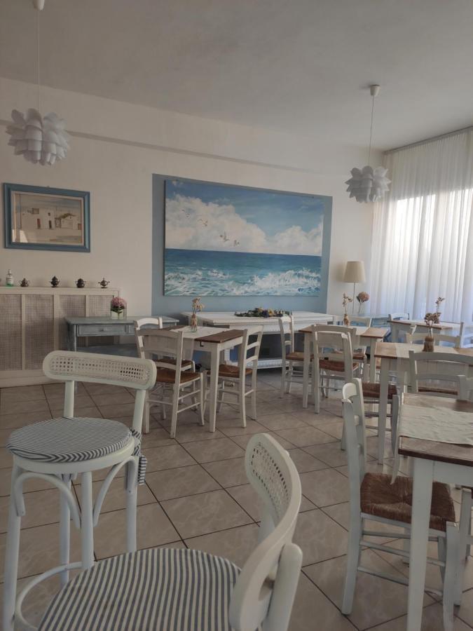 Hotel Imperia Marciana Marina  Buitenkant foto