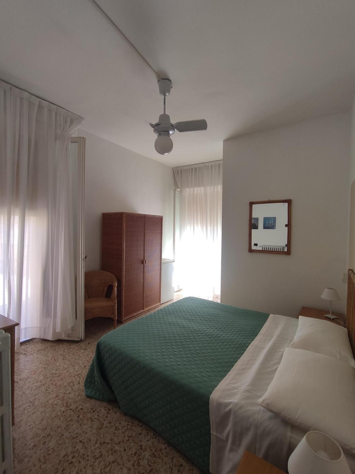 Hotel Imperia Marciana Marina  Kamer foto